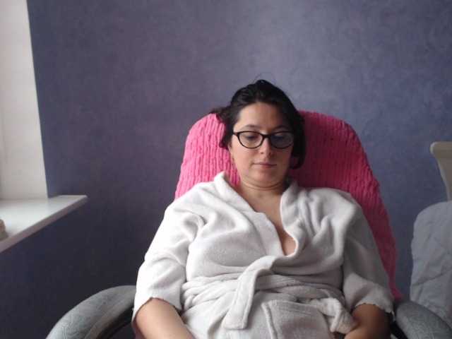 AmandaFresh24 live cam preview