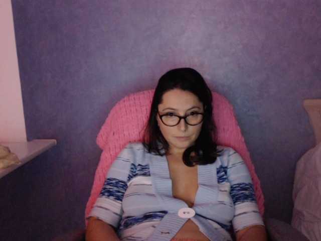 AmandaFresh24 live cam on BongaCams