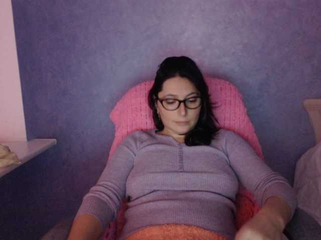 AmandaFresh24 live cam preview