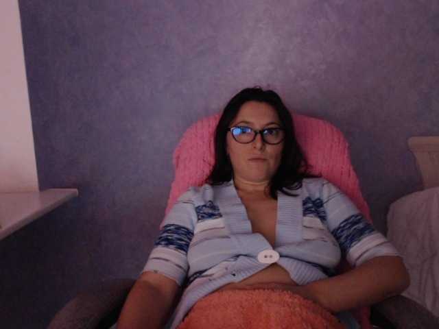 AmandaFresh24 live cam preview