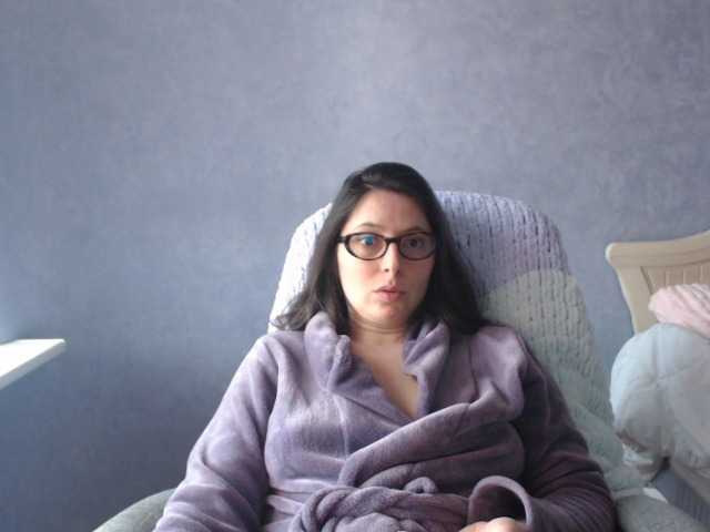 AmandaFresh24's BongaCams show and profile