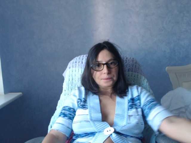 AmandaFresh24 live cam preview