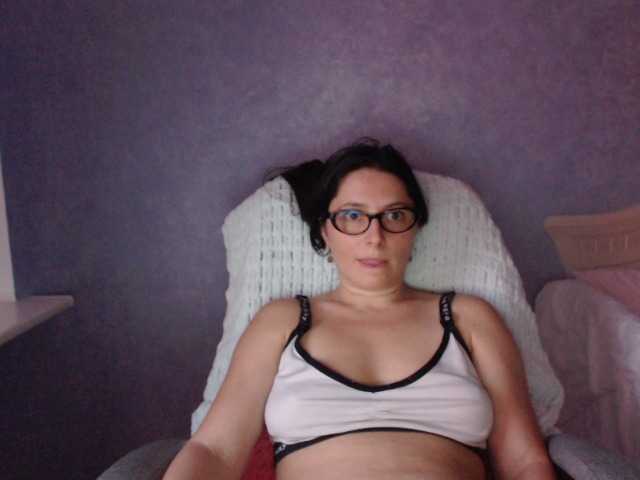 AmandaFresh24 live webcam show