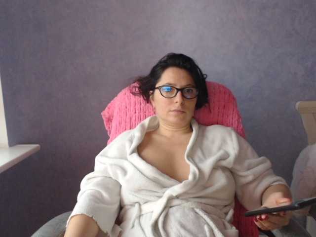 AmandaFresh24 live cam on BongaCams