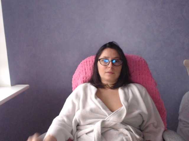 AmandaFresh24 live cam on BongaCams