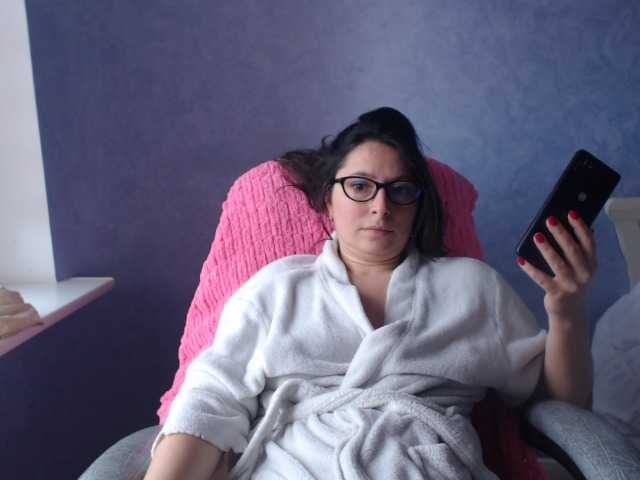AmandaFresh24 live cam on BongaCams