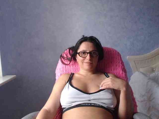 AmandaFresh24 webcam