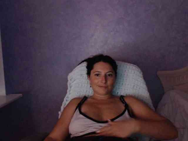 AmandaFresh24 webcam