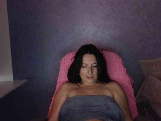 AmandaFresh24 webcam