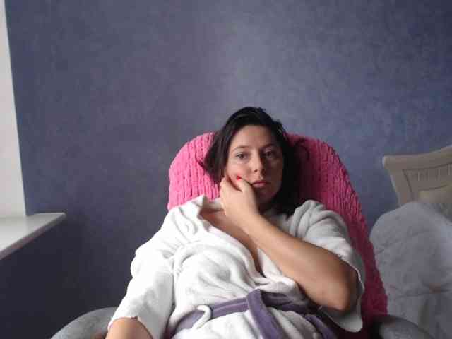 AmandaFresh24 webcam