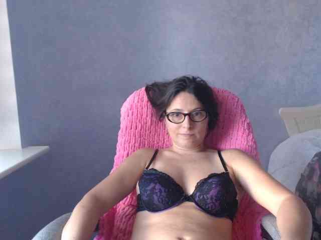 AmandaFresh24 webcam