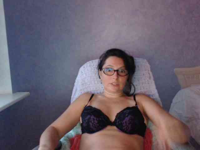 AmandaFresh24 webcam