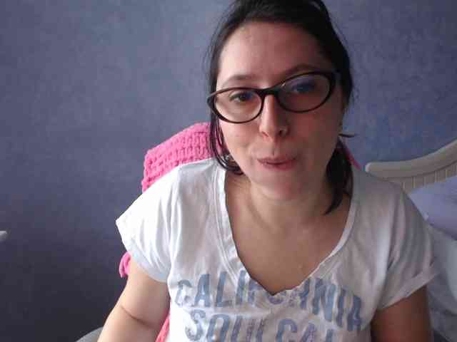 AmandaFresh24 webcam
