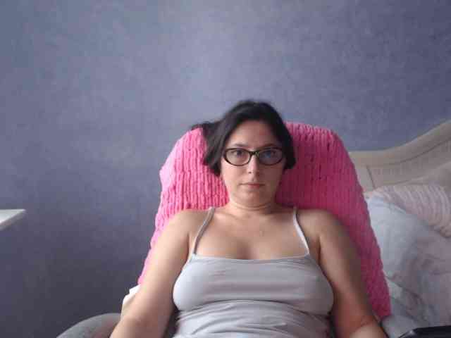 AmandaFresh24 webcam