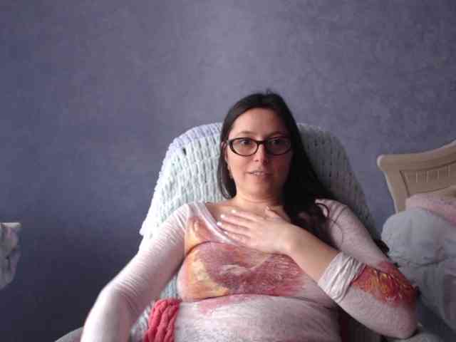 AmandaFresh24 webcam