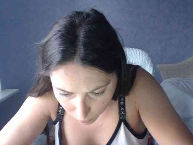 AmandaFresh24 Live Webcam on BongaCams