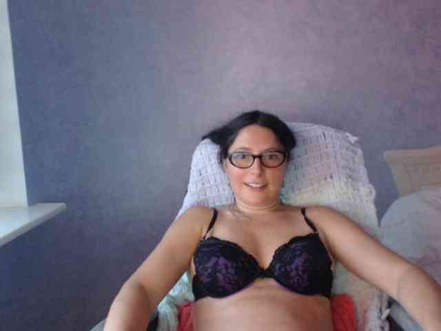 AmandaFresh24 webcam