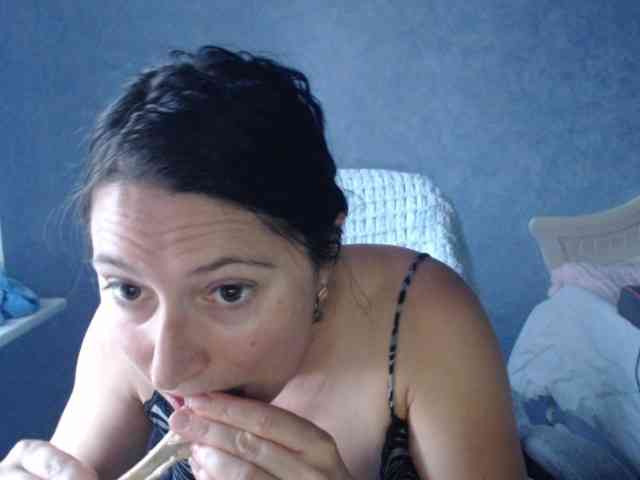 AmandaFresh24 webcam