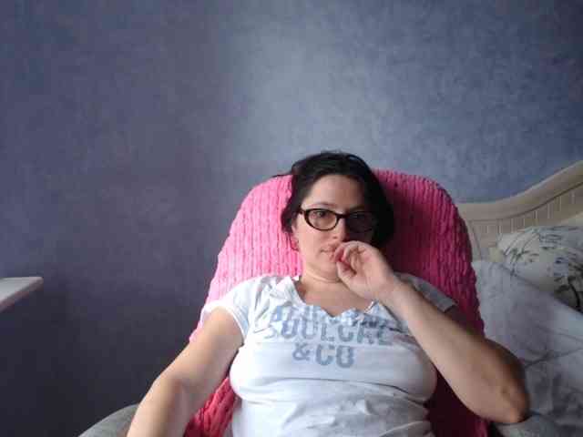 AmandaFresh24 webcam