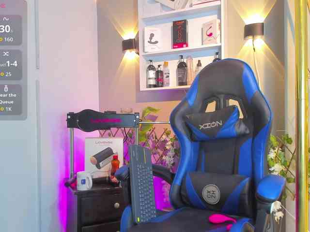 TaylorBlack Sex Cam Show