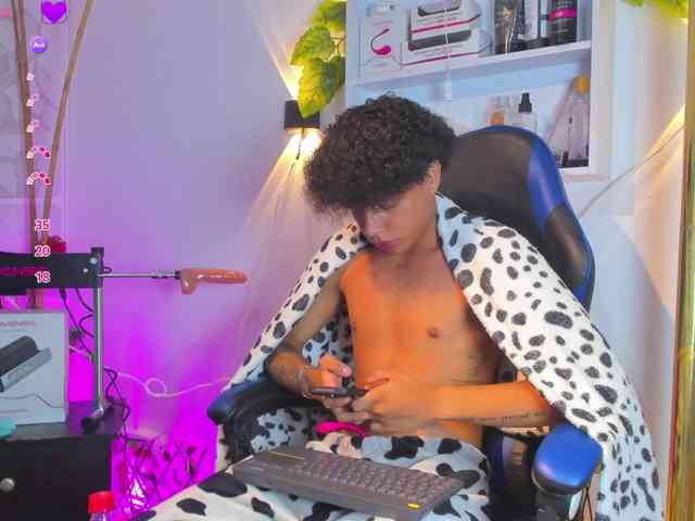TaylorBlack TaylorBlack