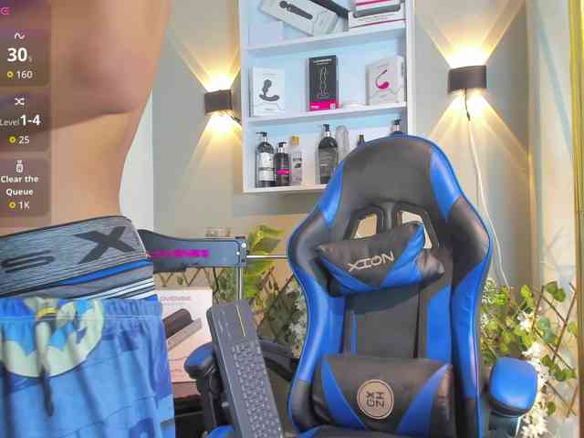 TaylorBlack Sex Cam Show