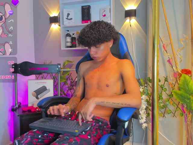 TaylorBlack TaylorBlack