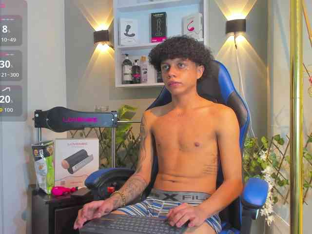 TaylorBlack Sex Cam Show