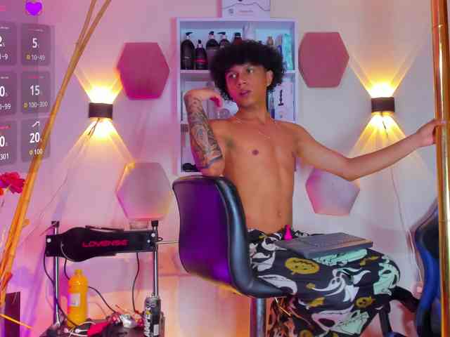 TaylorBlack TaylorBlack