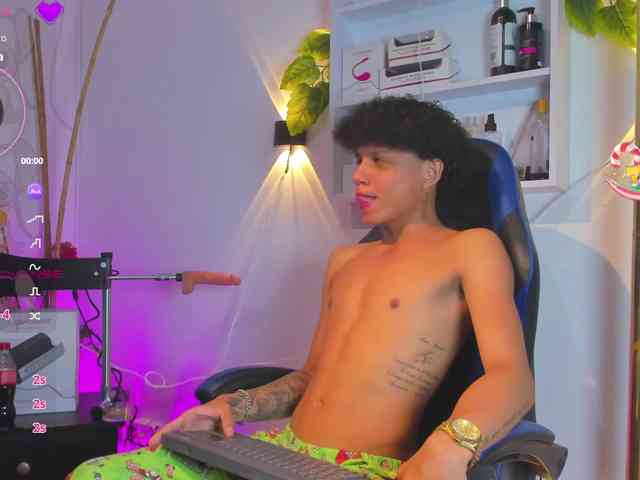 TaylorBlack TaylorBlack