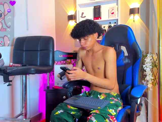 TaylorBlack TaylorBlack