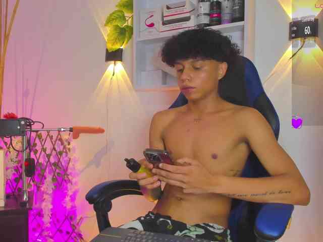 TaylorBlack TaylorBlack