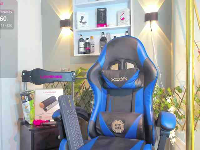 TaylorBlack Sex Cam Show