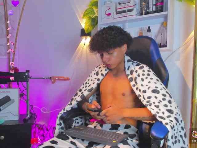 TaylorBlack TaylorBlack