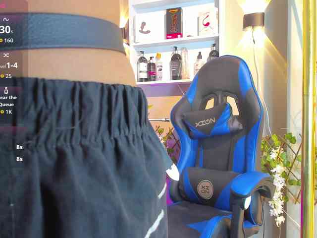 TaylorBlack Sex Cam Show