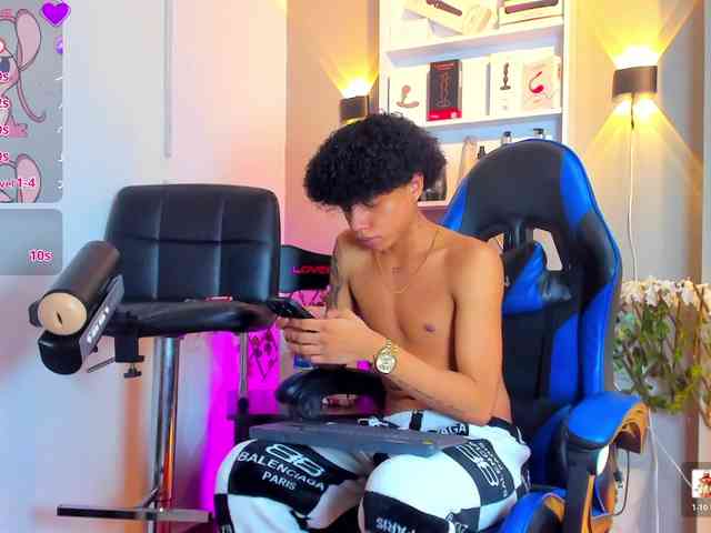 TaylorBlack TaylorBlack