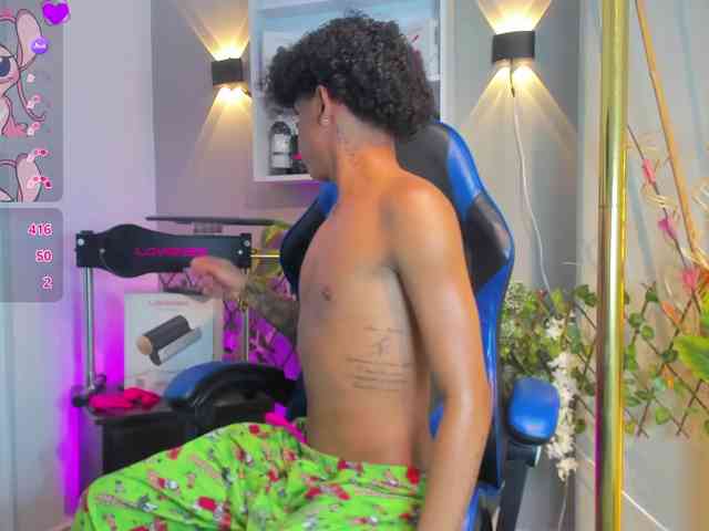TaylorBlack Sex Cam Show