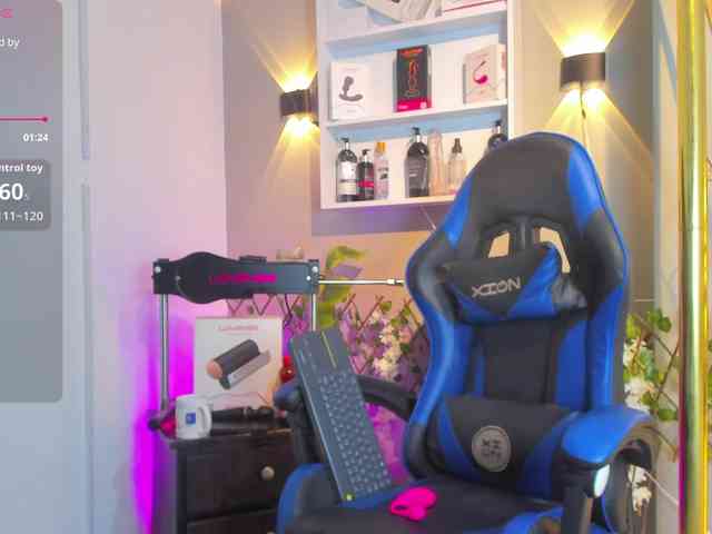 TaylorBlack Sex Cam Show