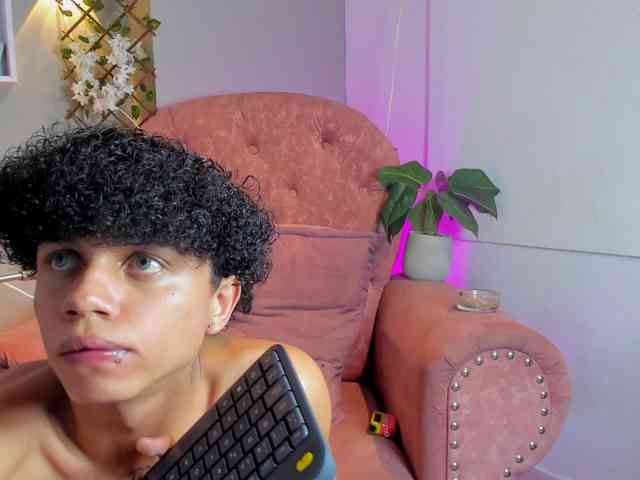 TaylorBlack TaylorBlack