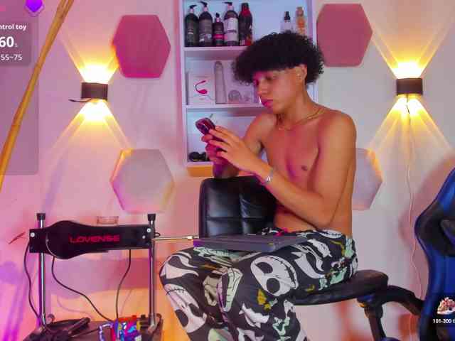 TaylorBlack TaylorBlack