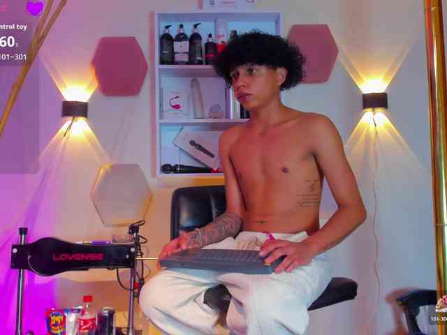 TaylorBlack TaylorBlack