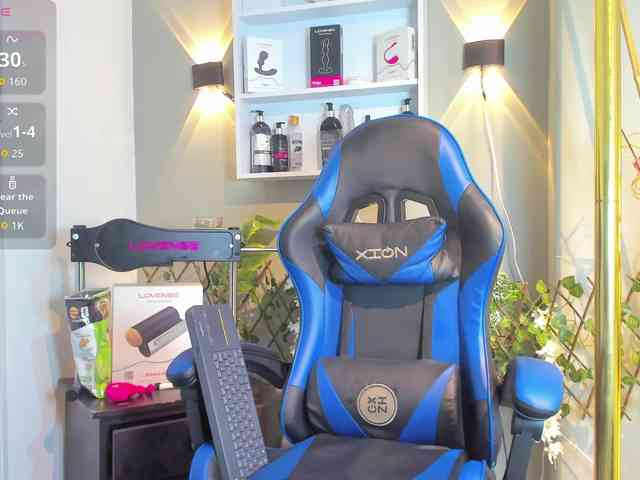 TaylorBlack Sex Cam Show