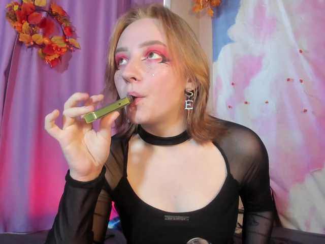 FlexxyLexy live cam on BongaCams