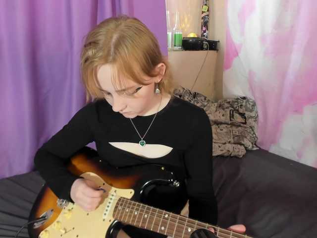 FlexxyLexy live cam on BongaCams