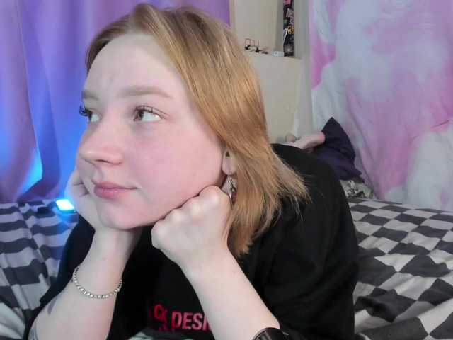 FlexxyLexy live cam on BongaCams