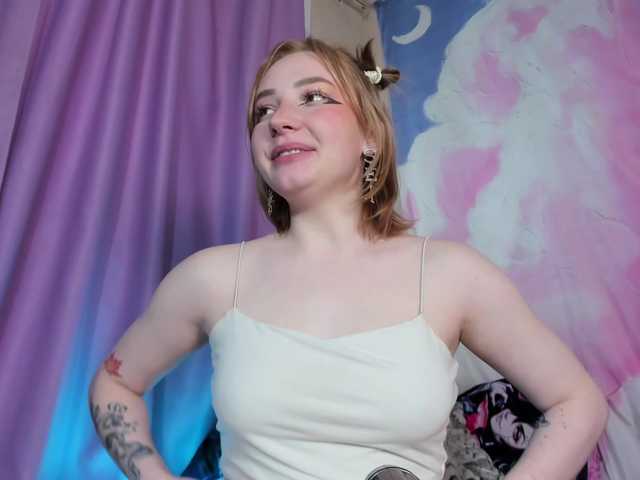 FlexxyLexy live cam on BongaCams