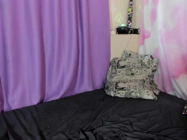 FlexxyLexy live cam on BongaCams