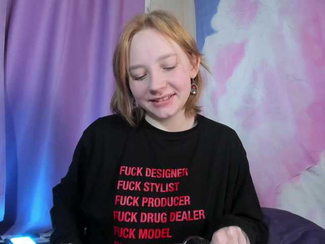 FlexxyLexy live cam