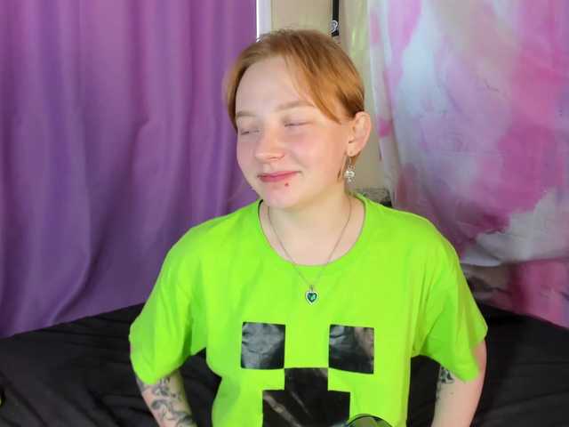 FlexxyLexy live cam on BongaCams