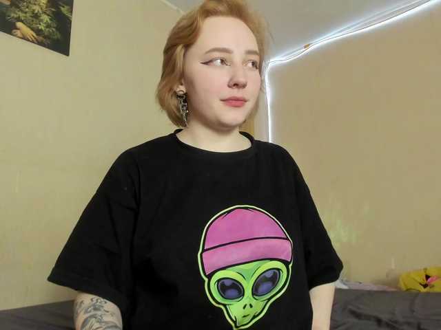 FlexxyLexy live cam on BongaCams